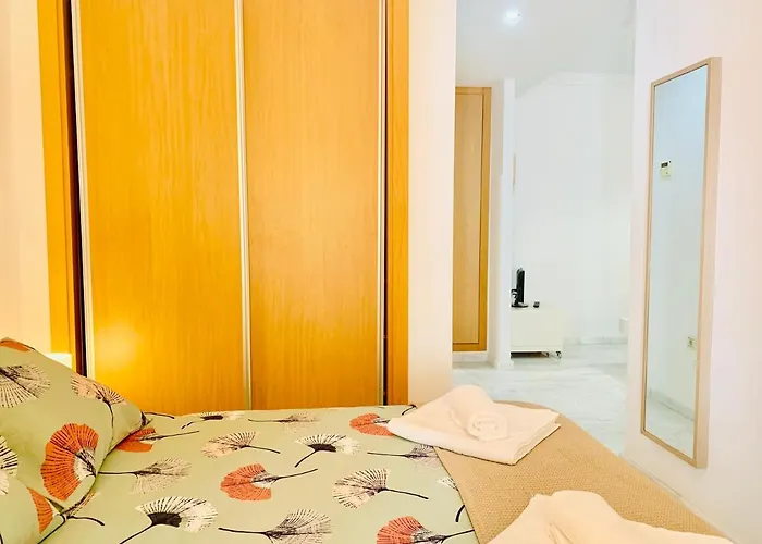 Homely Parras Con Terraza Interior Y Parking Privado Bajo Suplemento Daire *