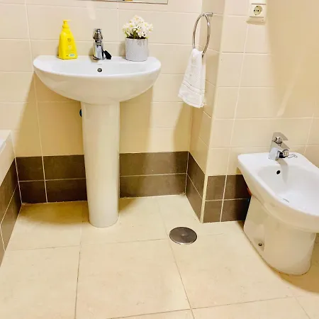 Homely Parras Con Terraza Interior Y Parking Privado Bajo Suplemento Malaga
